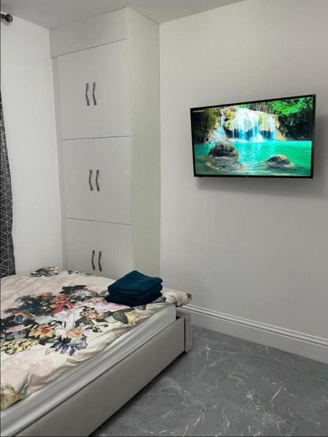 Entire 5 Star Luxury Whalley House Wifi Tv Luxury バーンリー エクステリア 写真